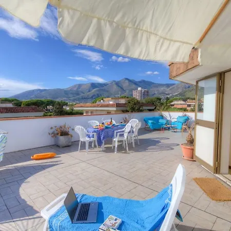 Amalfi ✶ Terrazza E Parcheggio Incluso Апартаменты *